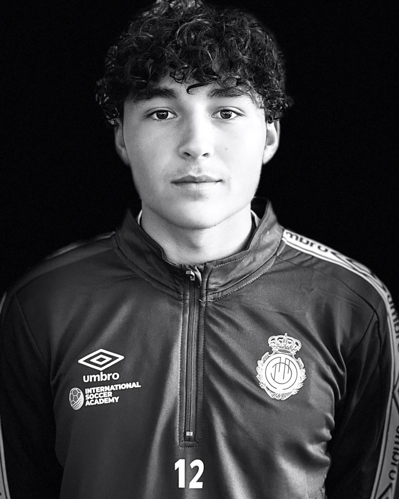 international-soccer-academy-robbie-mora-arias