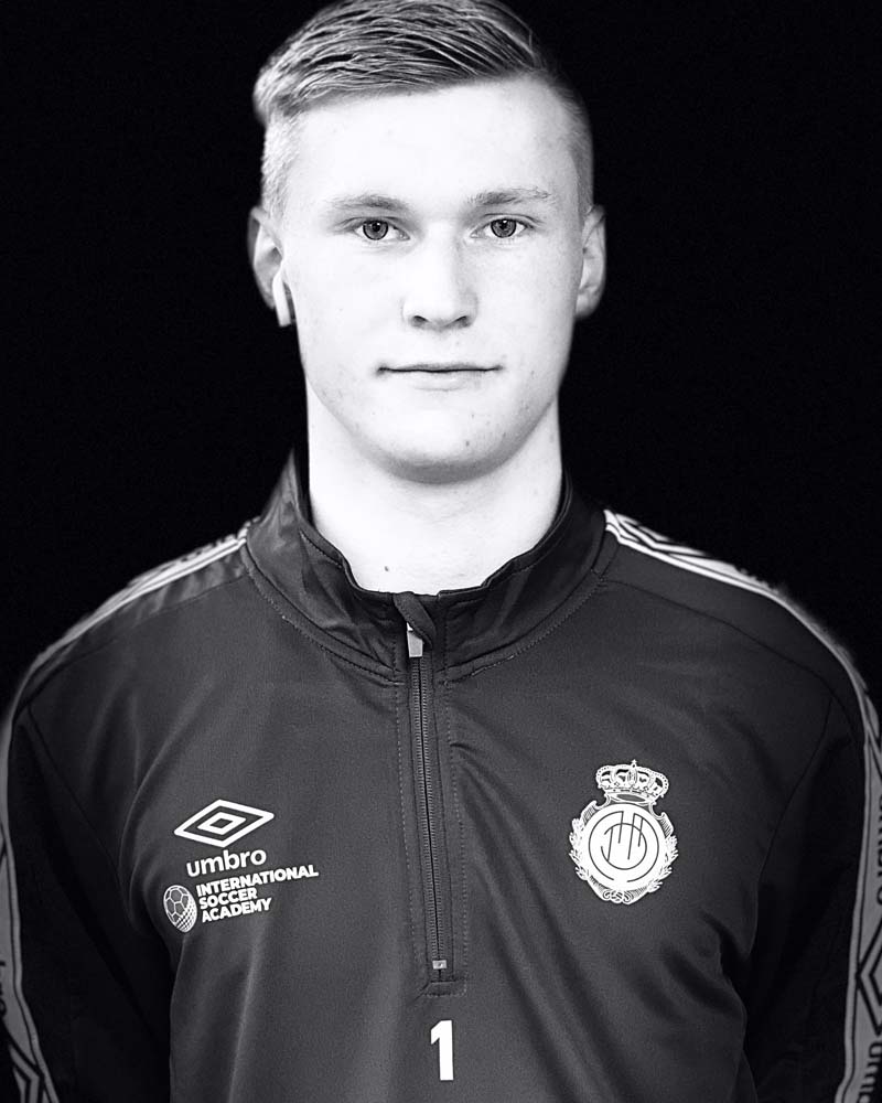 international-soccer-academy-vincent-uder