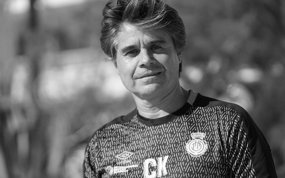 coach-chris-ketels-bw-979x612
