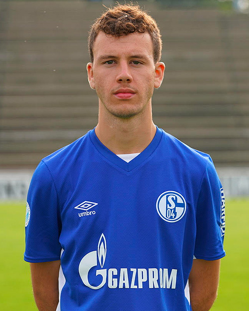 international-soccer-academy-schalke-player-christian-rodriguez