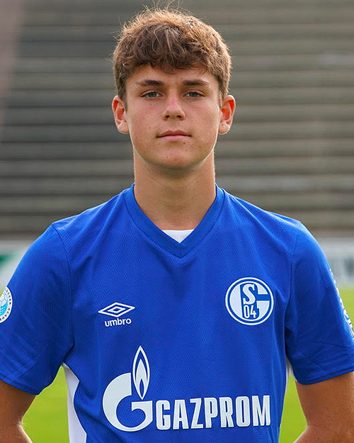 international-soccer-academy-schalke-player-collin-mcginnity