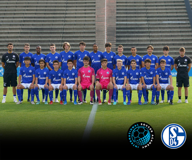 Schalke's U.S. teens eye first-team promotion 06/16/2017