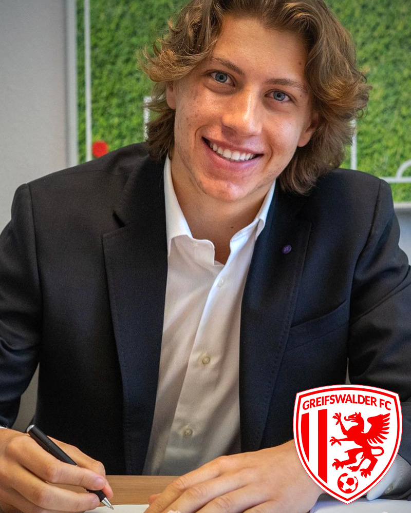 isa-mallorca-signed-joejoe-richardson-2022-bio