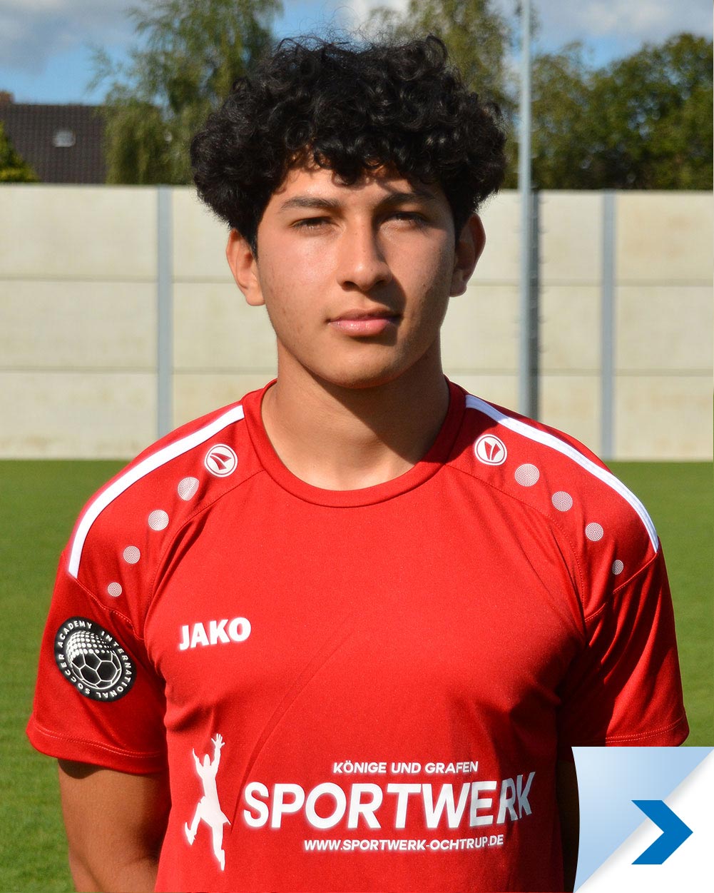 international-soccer-academy-sportwerk-bio-leonardo-veliz-team