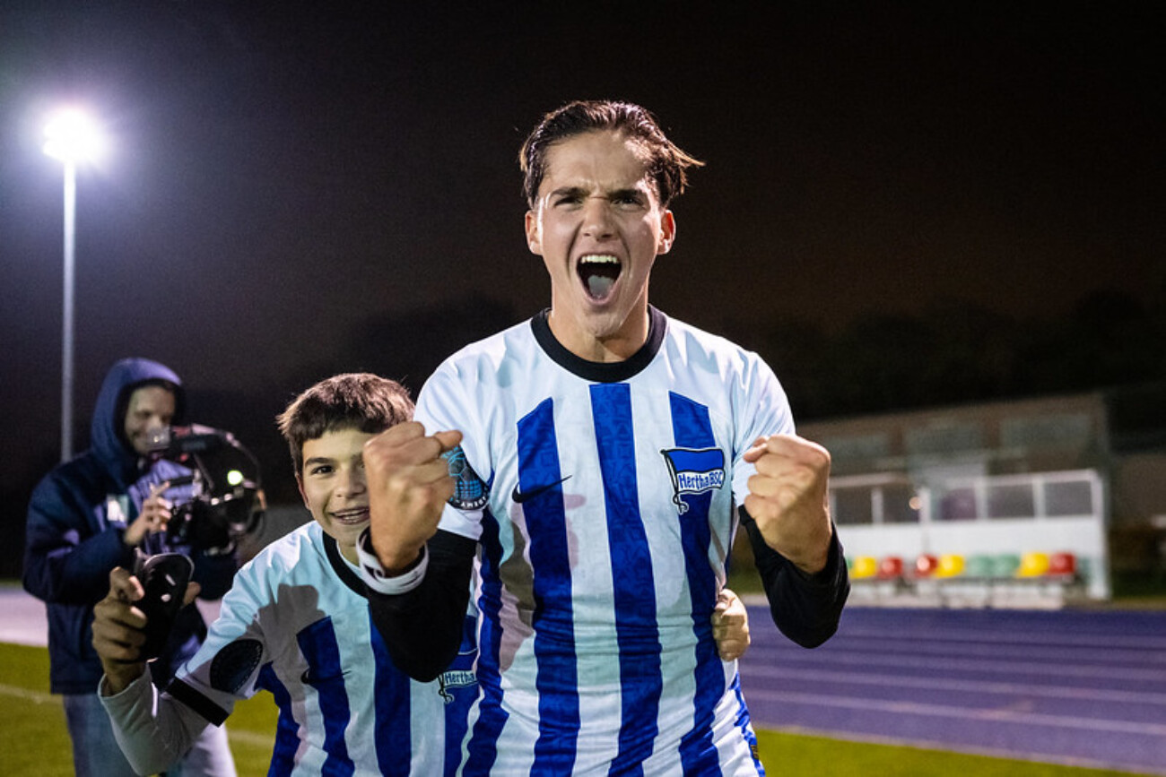 international soccer academy hertha integrated team 2022-23 celebration2