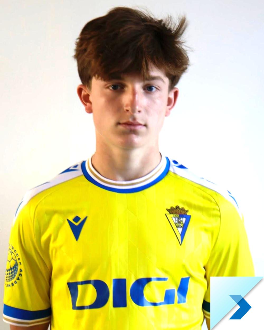 international-soccer-academy-cadiz-player-10Griffin-a