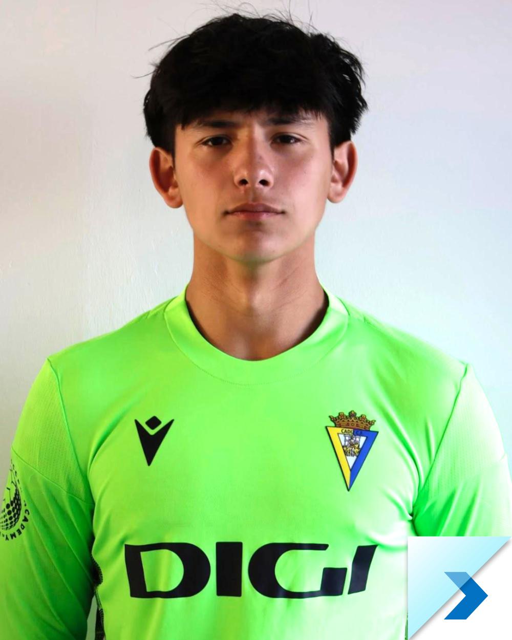 international-soccer-academy-cadiz-player-17Mudry-a