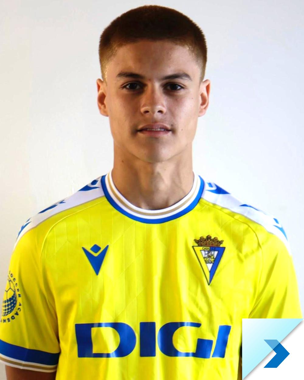 international-soccer-academy-cadiz-player-2Berrio-a