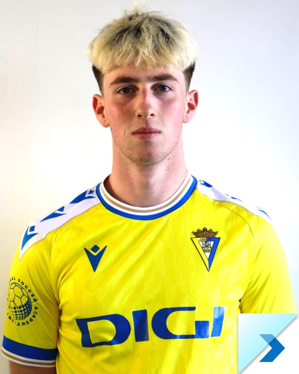 international-soccer-academy-cadiz-player-4Anisman-a