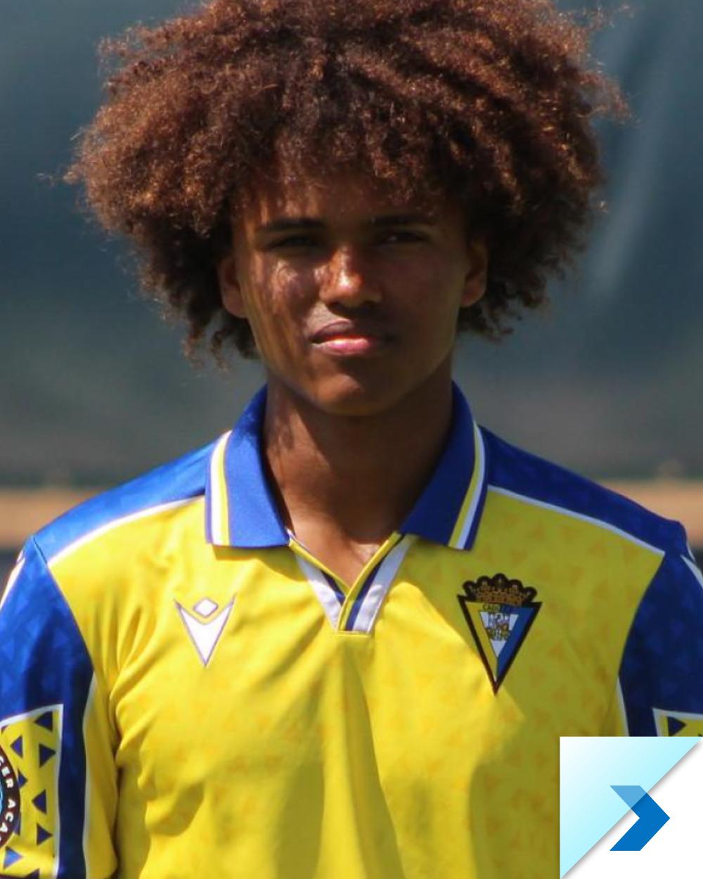international-soccer-academy-cadiz-player-2425-Japhy-McGuinness-a