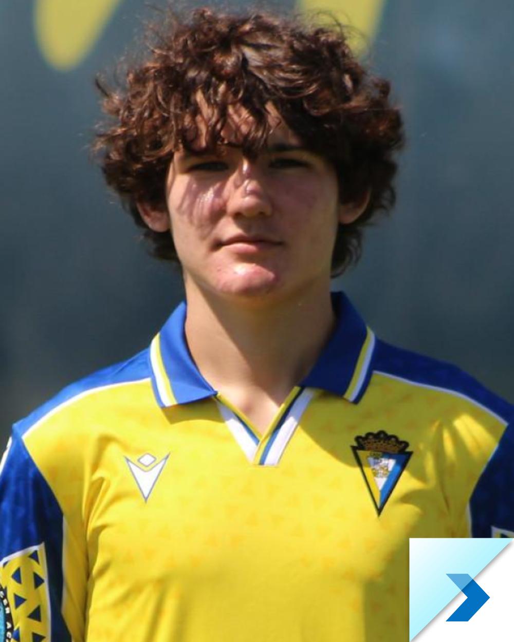 international-soccer-academy-cadiz-player-2425-Marc-Castillo-a