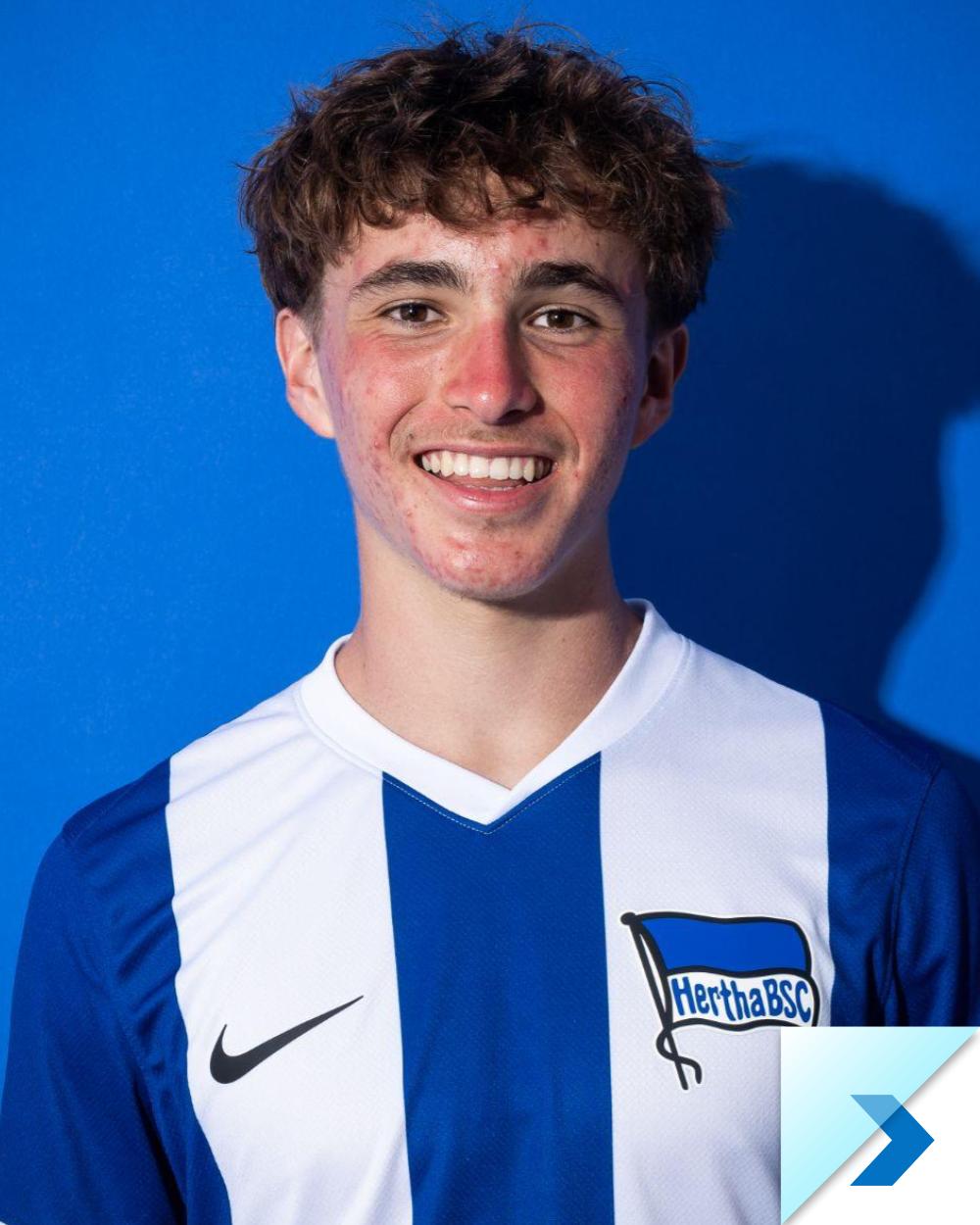 international-soccer-academy-hertha-player-2425-Greg-Berkovsky-a