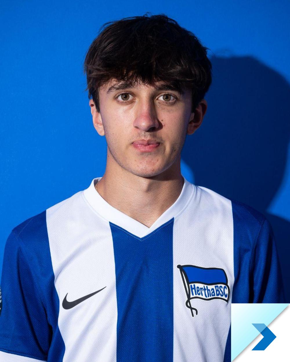 international-soccer-academy-hertha-player-2425-Milan-Mossing-a