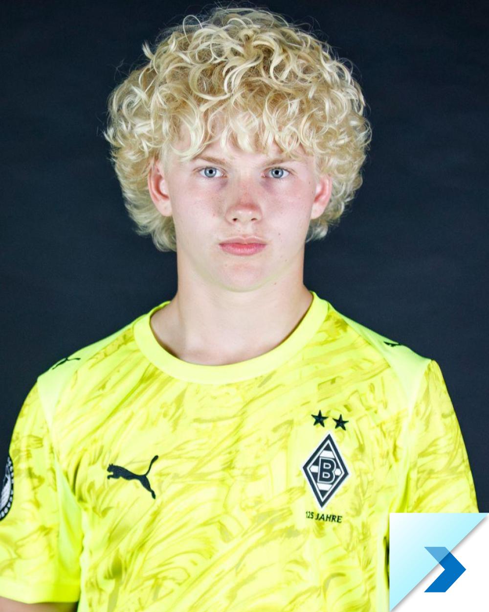 international-soccer-academy-borussia-player-2526-James-Tatum-A